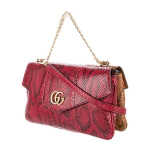 GUCCI
Thiara Python Double Envelope Shoulder Bag. Rare bag